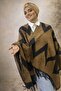 Women's winter double-sided poncho shoulder 140x140 - 2
