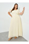 Plus Size Sweetheart Neck Dobby Maxi Dress