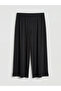 Black Elastic Waist Women's Capri (S6)
