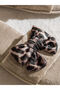 Esvab • Modern & Distinctive Women's Plush House Slippers with Bow Figure - 4