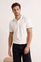 Ekru Regular Jakarlı Kumaş Triko Bant Polo Yaka T-shirt TMNSS26PO00020