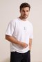 Unisex Beyaz Oversize/Geniş Kesim Tavşan Nakışlı %100 Pamuklu T-Shirt TMNSS23TS00243 - 3