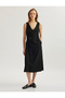 Crepe Fabric Sleeveless Pocketed Belted Slim Fit A-Line Midi Length V-Neck Dress
