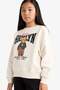 Relax Fit Crew Neck Printed Soft Fleece Inside Sweatshirt for Girls E6780A825Wn