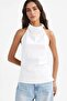 Slim Fit Halter Neck Blouse F8007Ax25Au