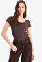 Round Neck Ribbed Camisole Short Sleeve Snap Closure Bodysuit F1755Ax25Sm