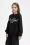 Oversize Wide Fit Crew Neck Printed Sweatshirt for Girls D4381A824Wn - 4