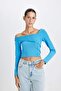 Fitted Off-The-Shoulder Long Sleeve T-Shirt 3165782 - 4