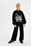 Girl's Black Oversize Wide Fit Hooded Letter Printed Sweatshirt D0614A824Au - 2