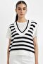 Regular Fit Striped V-Neck Thessaloniki Fabric Knitwear Sweater C2658Ax24Au