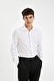 قميص أبيض بأكمام طويلة من abuk Kuruyan Slim Fit ذو تصميم ضيق من قماش أكسفورد الأساسي المصنوع من مزيج القطن R4340AZ21SP - 4
