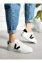 Women's sneaker