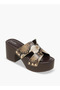 صنادل نسائية بكعب عالٍ ومنصة مرصعة صندل المعدنية - 2