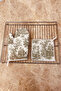 2-Piece Kitchen Glove Set French Country Pattern Thermally Insulated Oven Pot Tray Holder Set - 6
