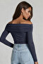WOMEN'S CROSSOVER COLLAR DRAPED DETAIL STRETCHY FABRIC DESIGN BLOUSE - 6