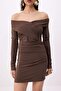 Kahverengi Fitted/Vücuda Oturan Carmen Yaka Esnek Mini Sandy Elbise TPRSS26EL00142 - 3