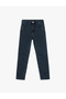 Normal Waist Skinny Leg Jeans - Slim Jean - 4