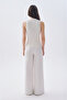 Women's Off-White Fitted V-Neck Sleeveless Sweater - 2