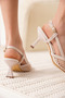 Woman's beige high heeled shoe tr08ms43b - 5