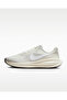 Revolution 8 White Walking Shoes Sportie - 2