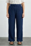 Plus Size Elastic Waist Wide Leg Wrinkled Fabric Stretchy Fabric Pocketed Trousers - 2