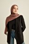 شال من سلسلة جاكار الحريرية بنمط حلقي