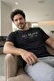طقم بيجامة رجالي من القطن بأكمام قصيرة مطبوع باللون الأسود بالكامل من ميدنايت - 4