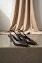 Vinto Bitter Brown Women's (3 cm Heeled) Pointed Toe Short Kitten Heel Shoes - 5