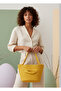 Helios Women's Hand and Shoulder Bag Durable Machine Washable Straw Modern Casual Beach Bag - 2