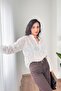 قميص أبيض مطرز بنقوش زهور - 4