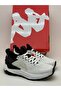Sports Shoes
