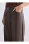 Esvab • Modern & Distinctive Dar Fit Women's Leather-Look Pants - 3