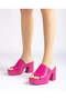 MONOCHROME MULE IN FUSCHIA - 2