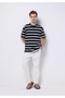 Comfort Fit Round Neck Striped Men's Navy Blue Pocketless Short Sleeve T-Shirt - 3