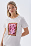 Women's Off-White Printed Loose Fit Crew Neck T-Shirt