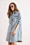 Women's Light Blue Buttoned Pocket Detailed Oversize Washed Denim Tunic Dress Elb-19002614 - 4
