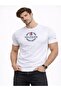 تي شيرت نحيف بشعار Global Stripe Archive Crest