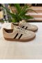 Women's sports shoes - 2