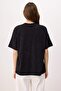 Siyah Nakışlı / İşlemeli Oversize/Geniş Kalıp Kısa Kollu %100 Pamuk Örme T-Shirt TWOSS26TS00157 - 4