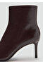 Pointed toe ankle boots - 3