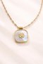 Clover Detailed Gold Steel Necklace – Symbol of Luck Minimal Design