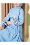 فستان من قماش البوبلين مطرز بتفاصيل كشكشة على ياقة القميص - 2