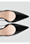 Leather Toe Pumps - 4