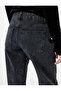 Buttoned Pocket Cotton Regular Waist Straight Leg Stonewashed Jeans - Straight Fit Jeans - 3