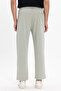 Men's Green Baggy Fit Comfortable Cut Modal Fabric Soft Texture Waist Tie-Up Side Pocket Sweatpants - 6