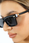 Women's uv400 black rectangle sunglasses gold detail 25-19 c2 - 6