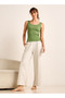 Seamless Tank Top with Ribbed Design - 3