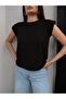 Zero Sleeve Padded Basic Tshirt - 3