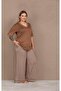 Short Sleeve V-Neck Plus Size Women's Pajama Set - 2