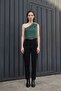 بلوزة MY FASHION ذات ياقة غير متماثلة وتصميم انسيابي - 2